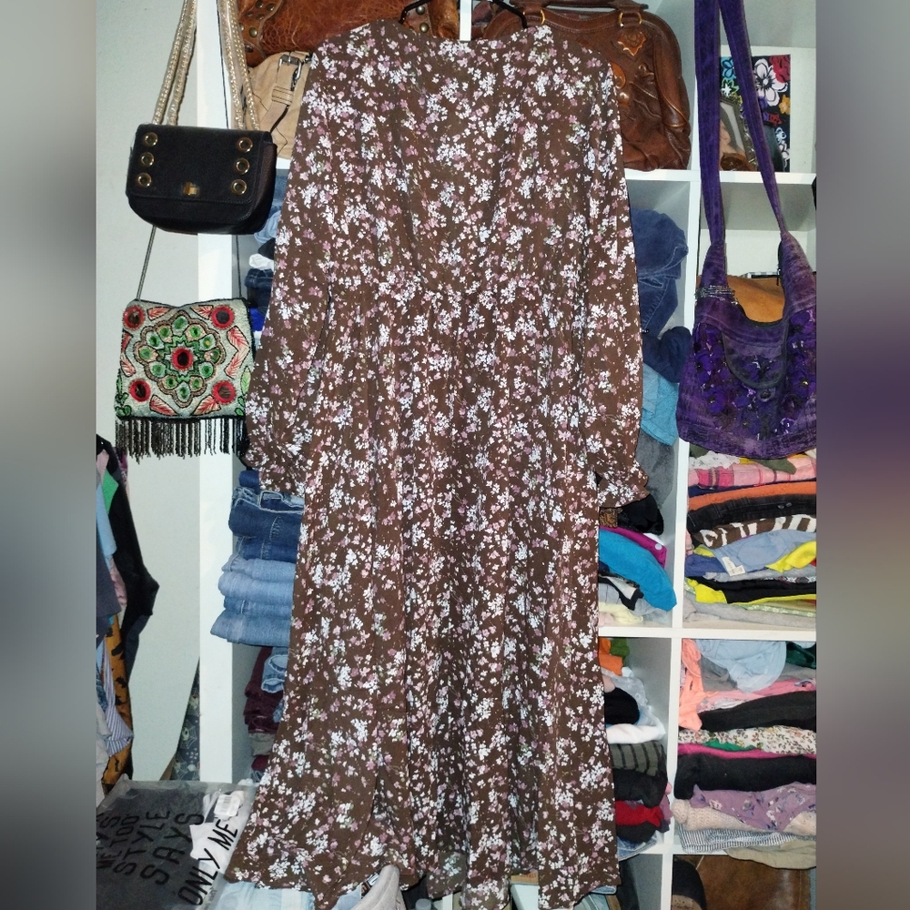 Bloomchic 14-16 NWT Dress long sleeves - Picture 4 of 6